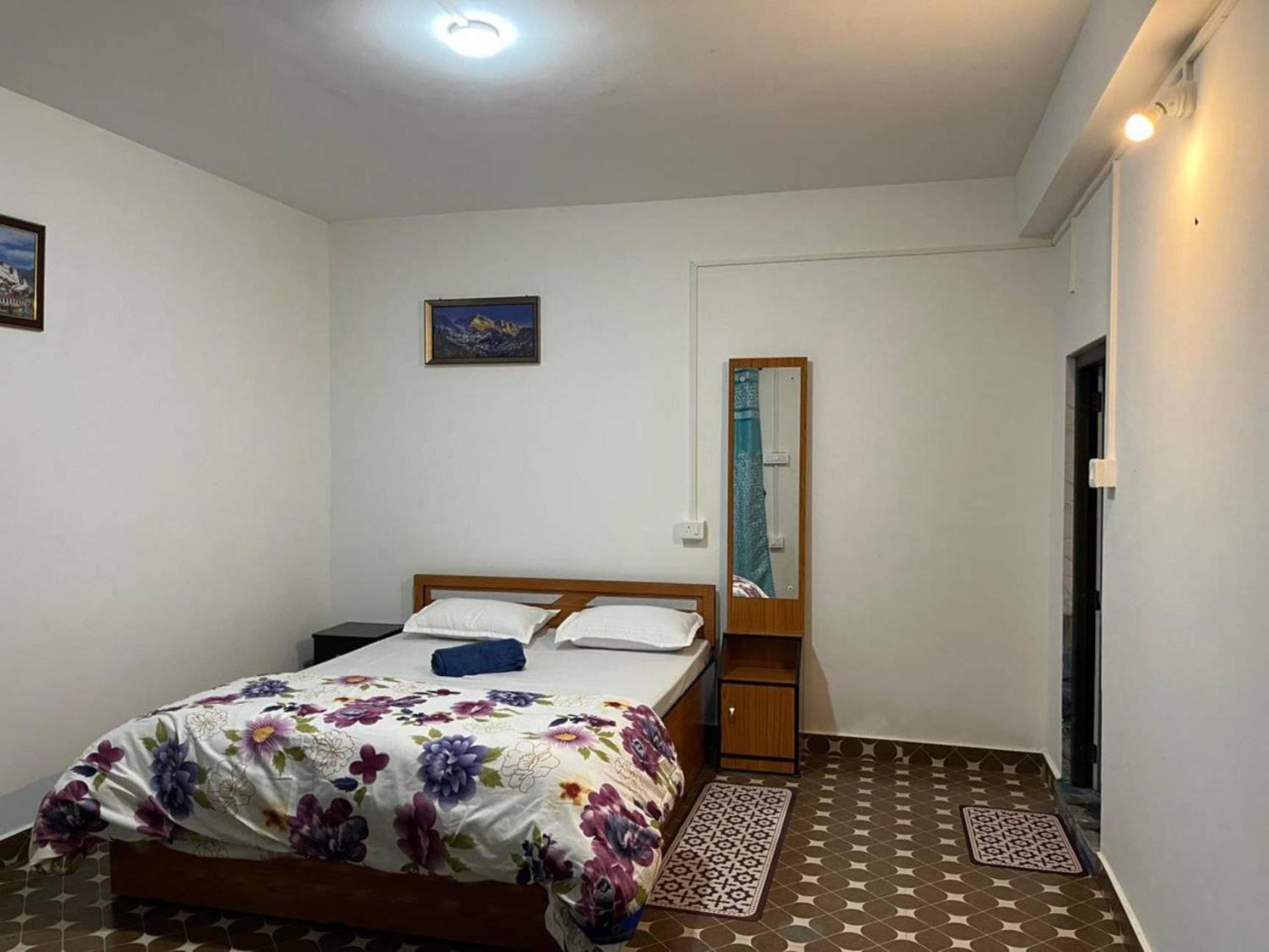 Pradhan Homestay Mirik - Homestay Beside Mirik Lake Exterior foto